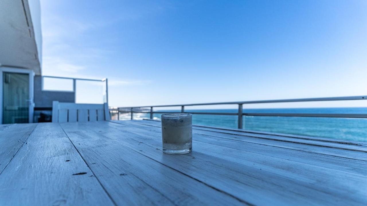 Beach Front Penthouse Apartment Баллито Экстерьер фото